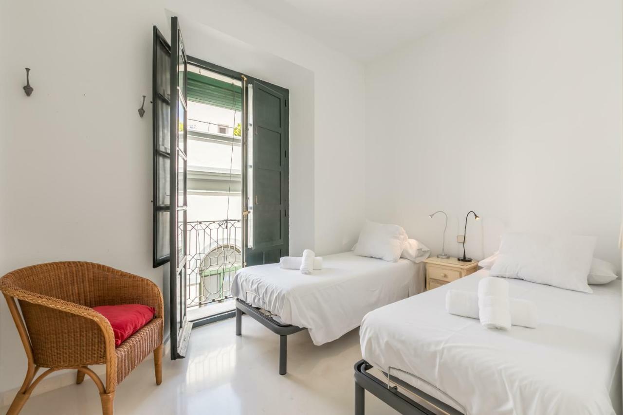 Aoa Center Cathedral Apartment Seville Luaran gambar
